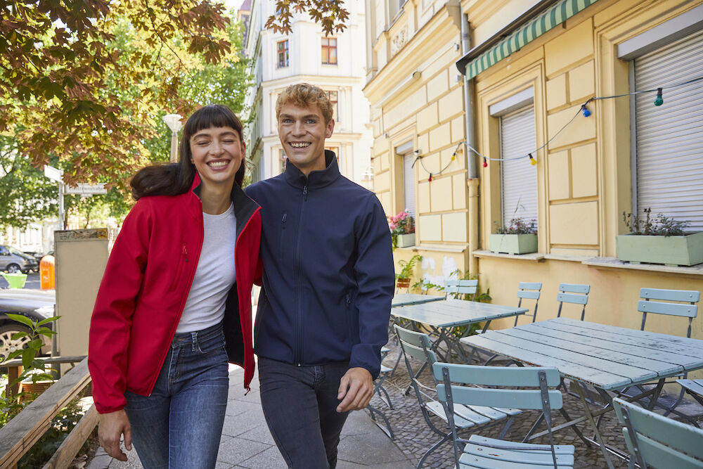 a7bd2a26edc7425700403a44c2db6237